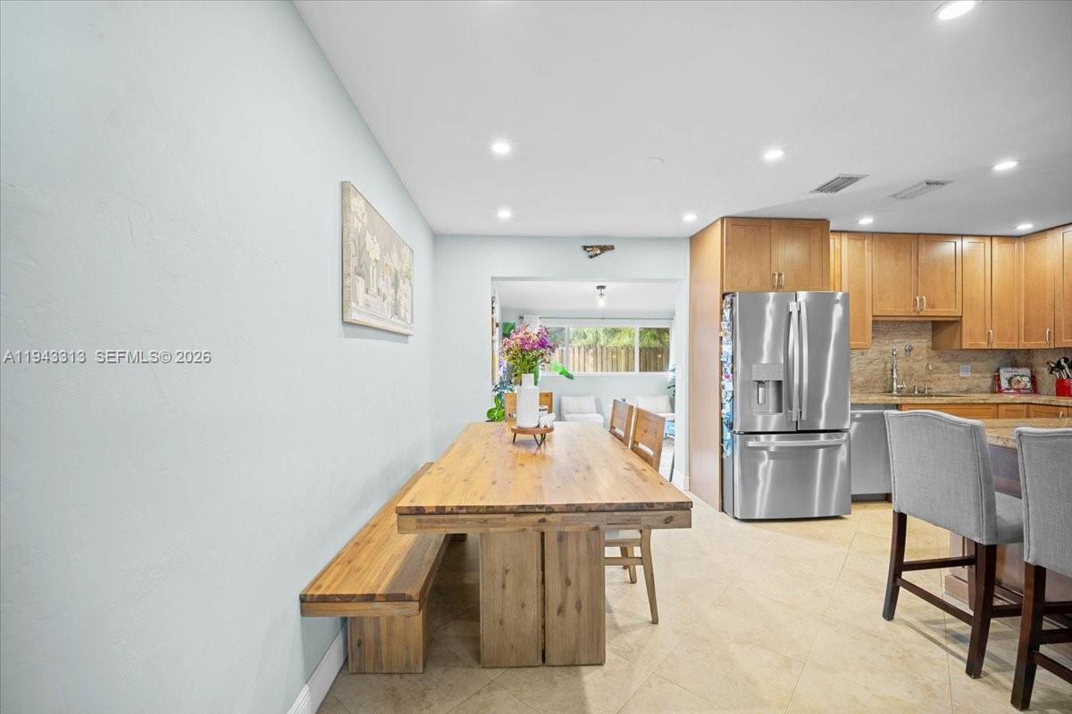 FAIRFAX BROLLIAR ADD SEC - Residential