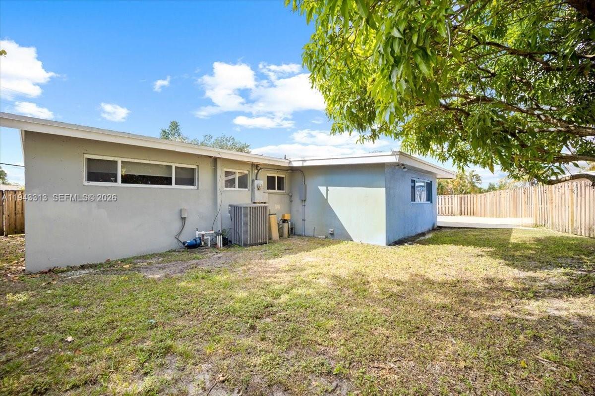 FAIRFAX BROLLIAR ADD SEC - Residential