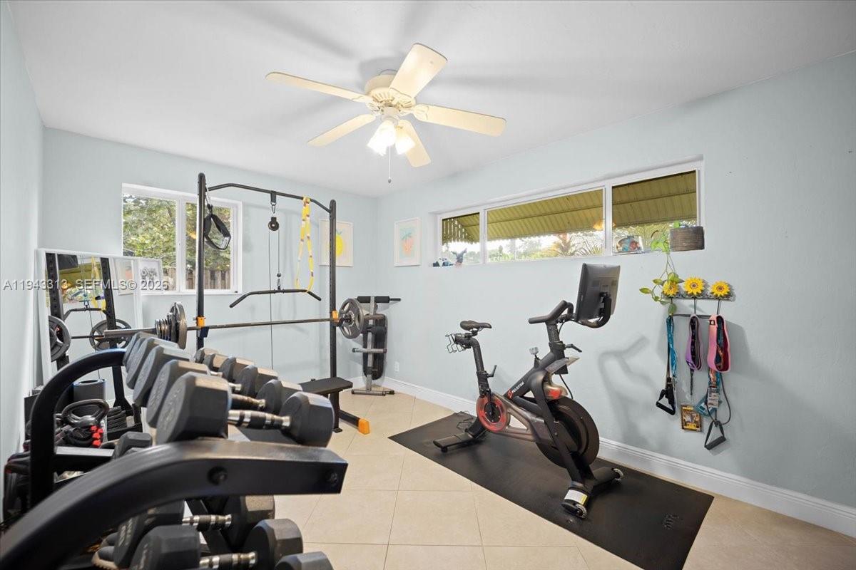 FAIRFAX BROLLIAR ADD SEC - Residential