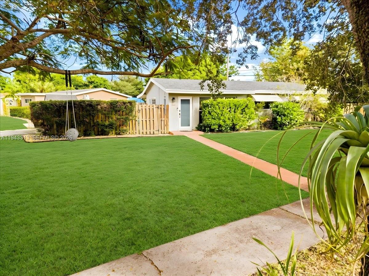 FAIRFAX BROLLIAR ADD SEC - Residential