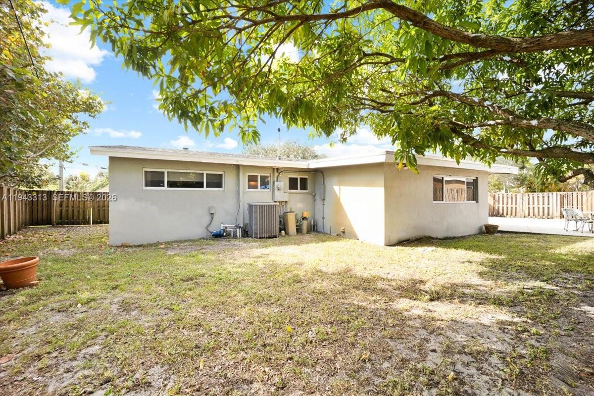 FAIRFAX BROLLIAR ADD SEC - Residential