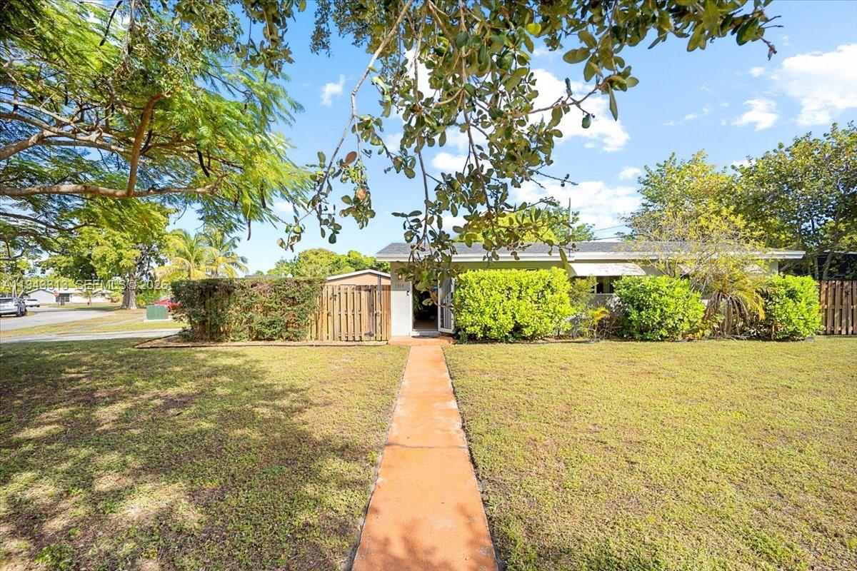 FAIRFAX BROLLIAR ADD SEC - Residential