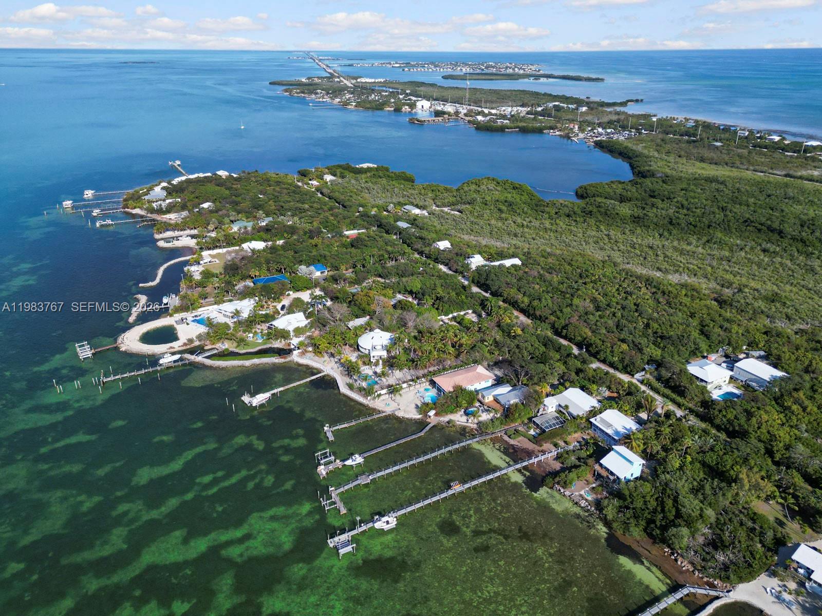 CRAINS SUBD OF GRASSY KEY - Residential