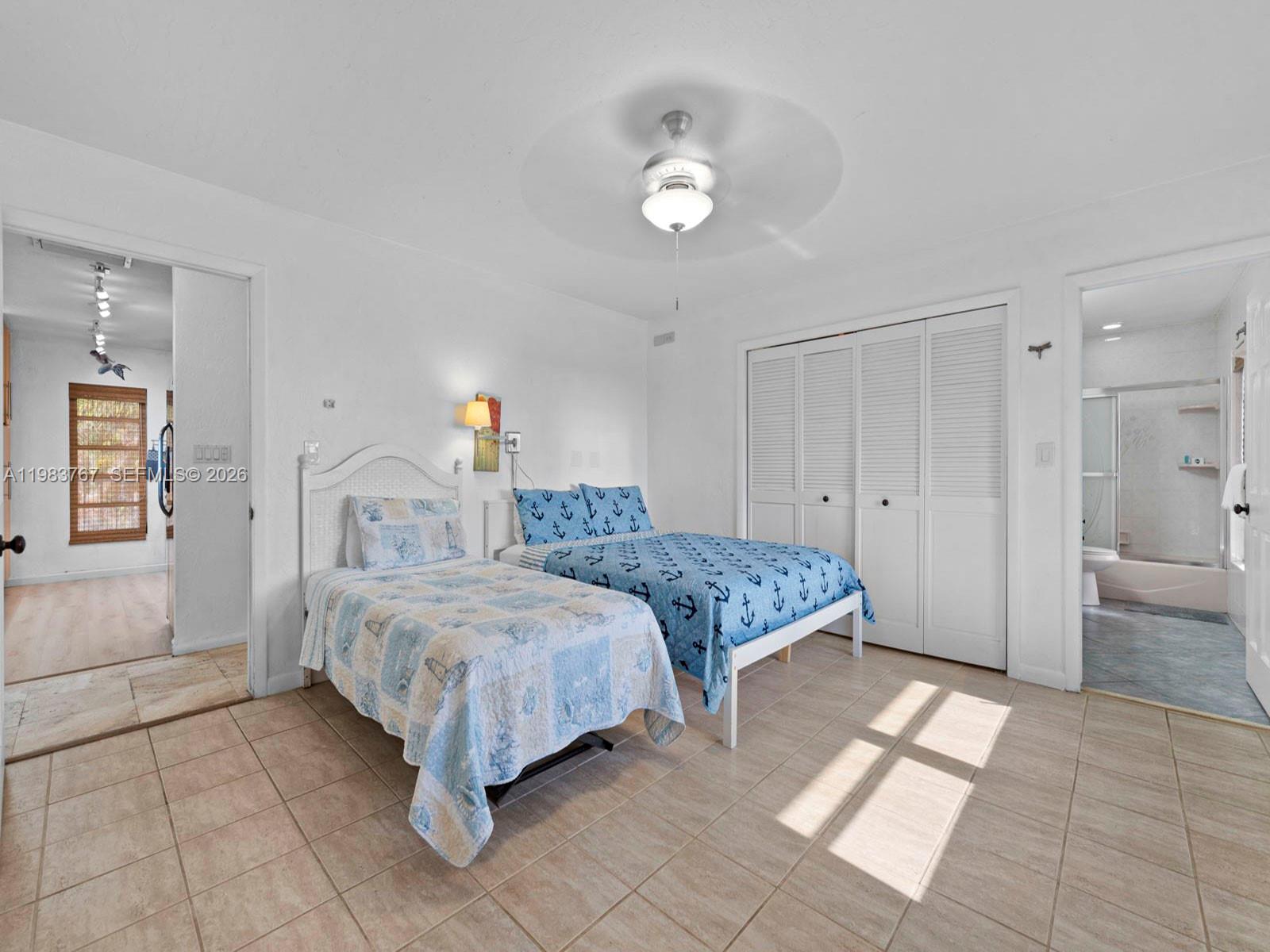 CRAINS SUBD OF GRASSY KEY - Residential