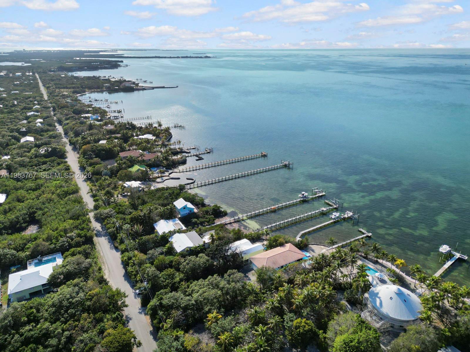 CRAINS SUBD OF GRASSY KEY - Residential