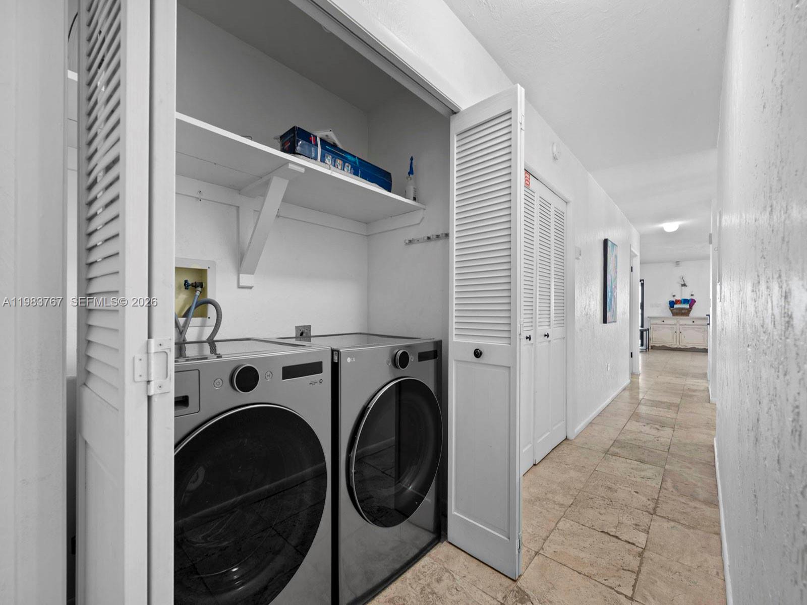 CRAINS SUBD OF GRASSY KEY - Residential