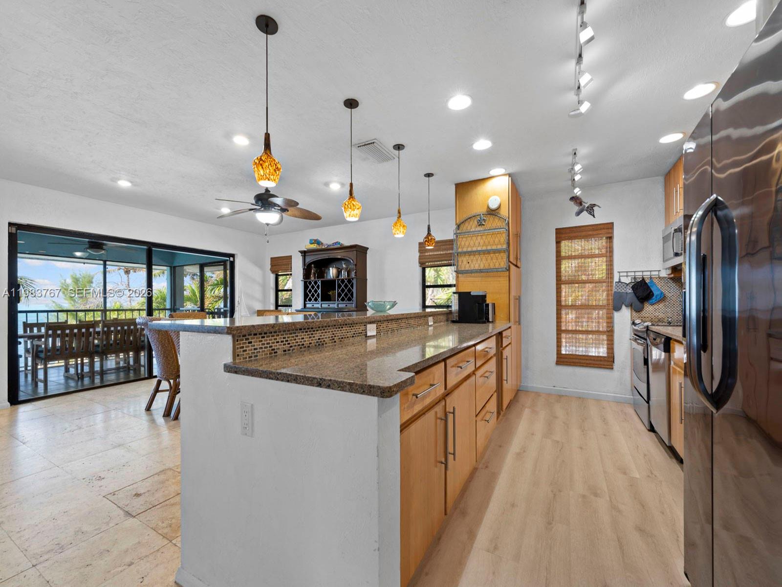 CRAINS SUBD OF GRASSY KEY - Residential