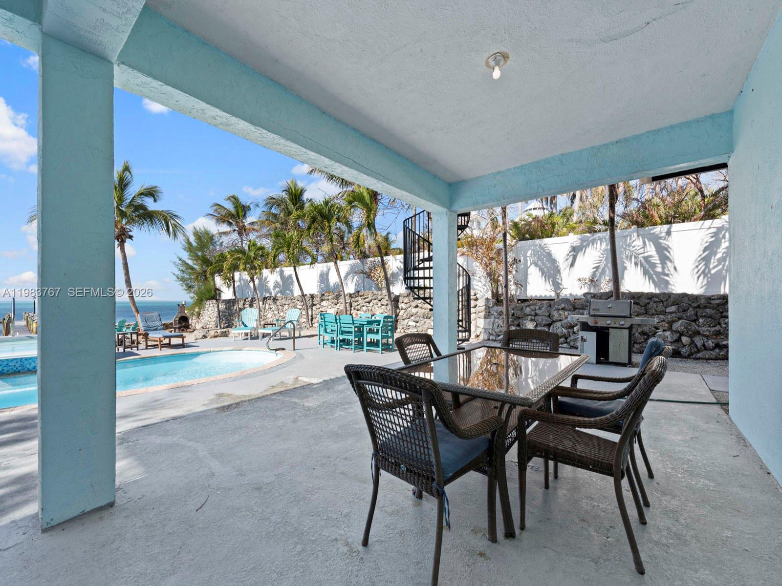 CRAINS SUBD OF GRASSY KEY - Residential