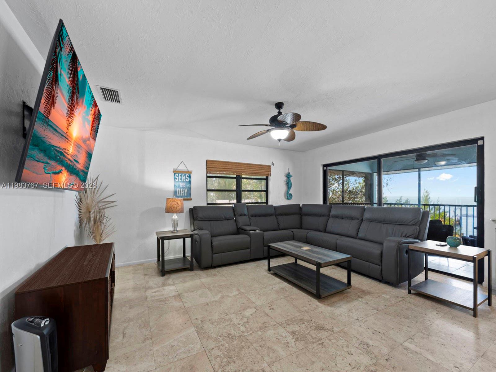 CRAINS SUBD OF GRASSY KEY - Residential