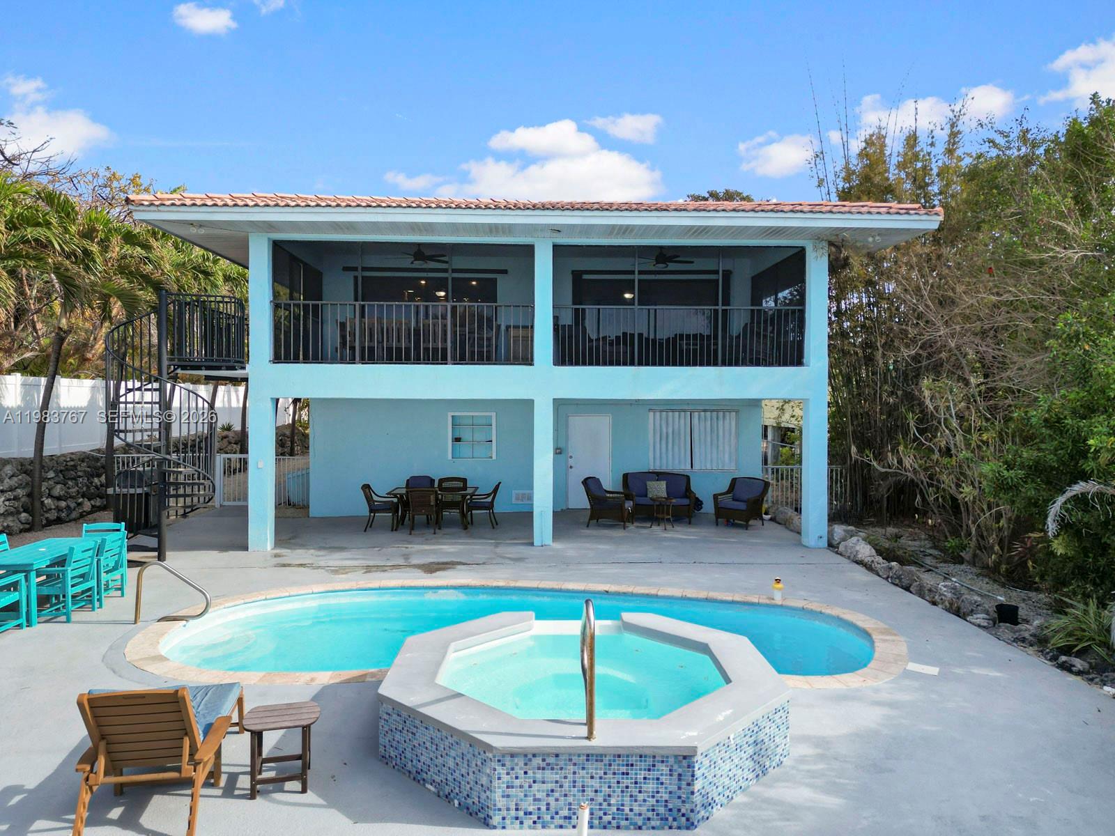 CRAINS SUBD OF GRASSY KEY - Residential