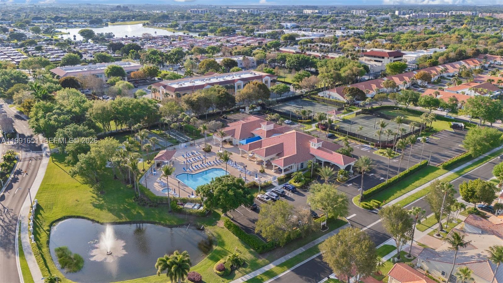 FLORAL LAKES 1 - Residential