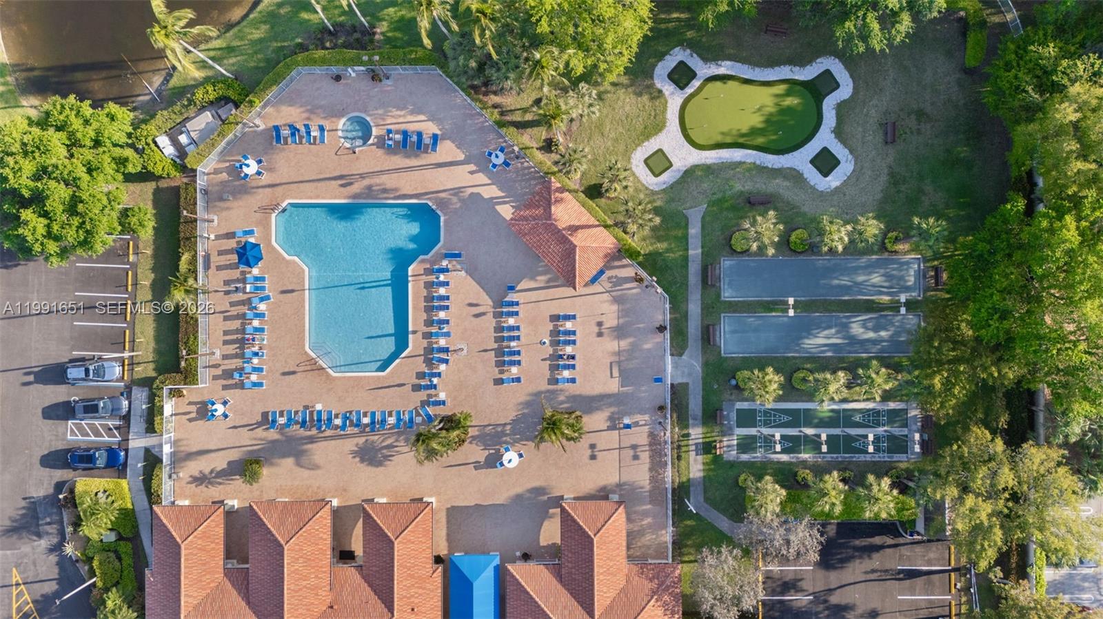 FLORAL LAKES 1 - Residential