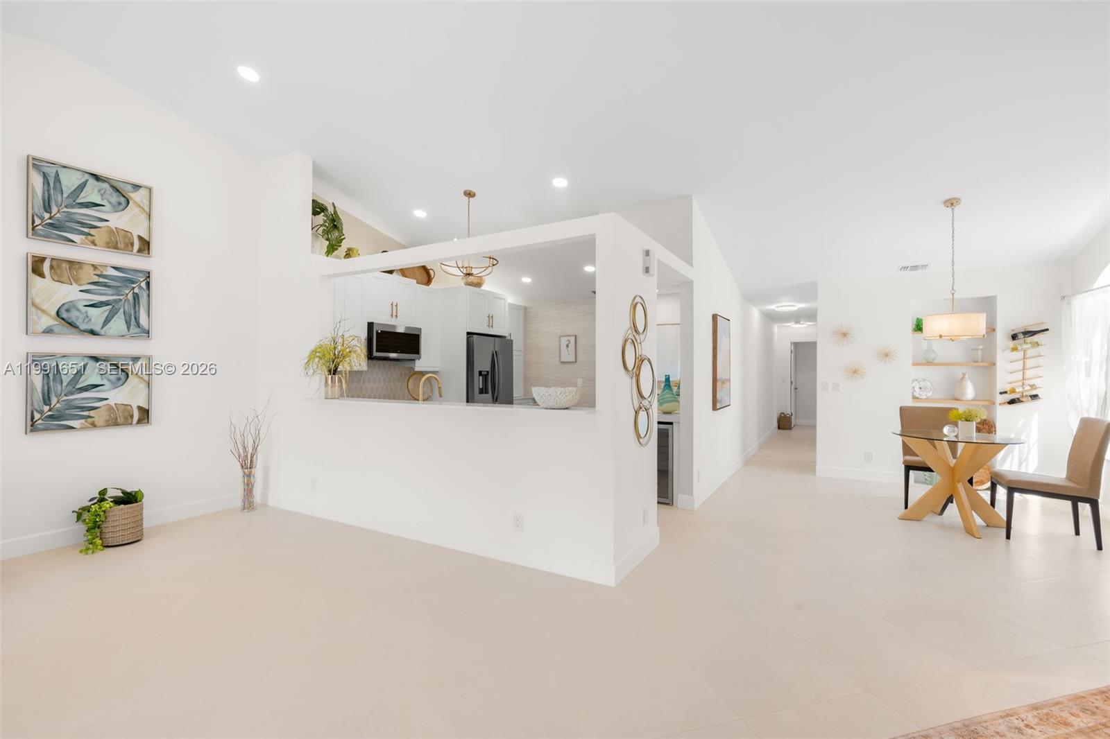 FLORAL LAKES 1 - Residential