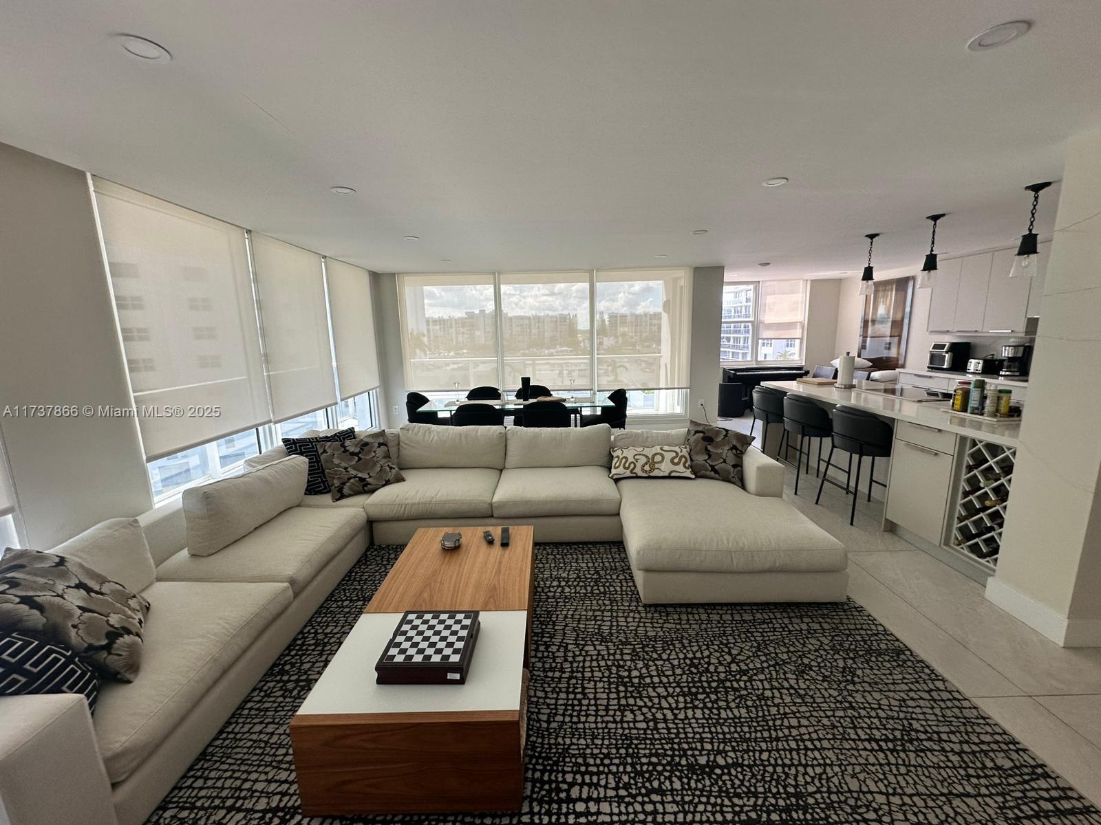 AQUARIUS CONDO - Residential Lease