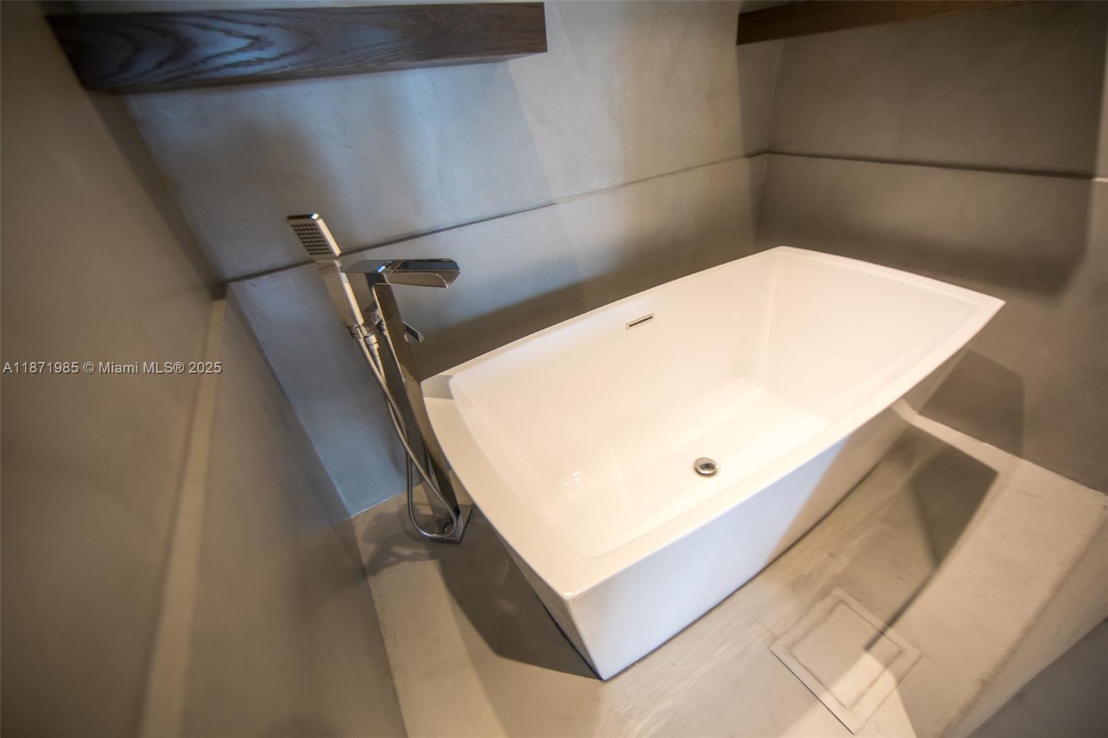 Bentley Bay - Residential