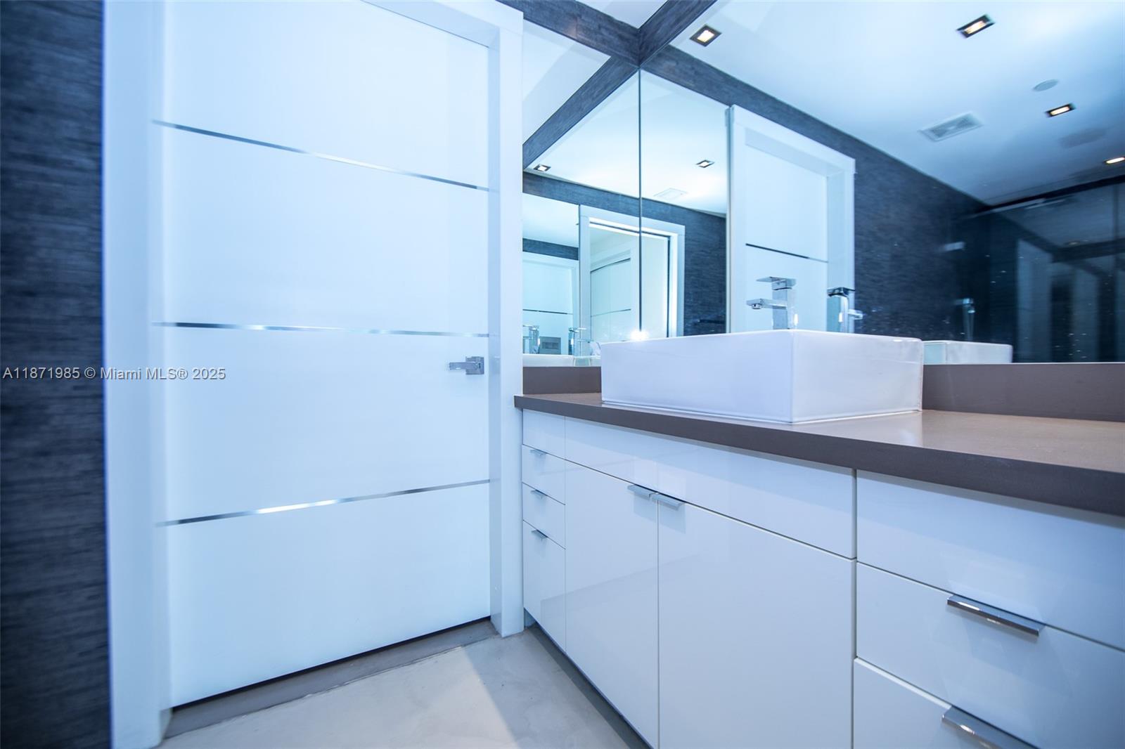 Bentley Bay - Residential