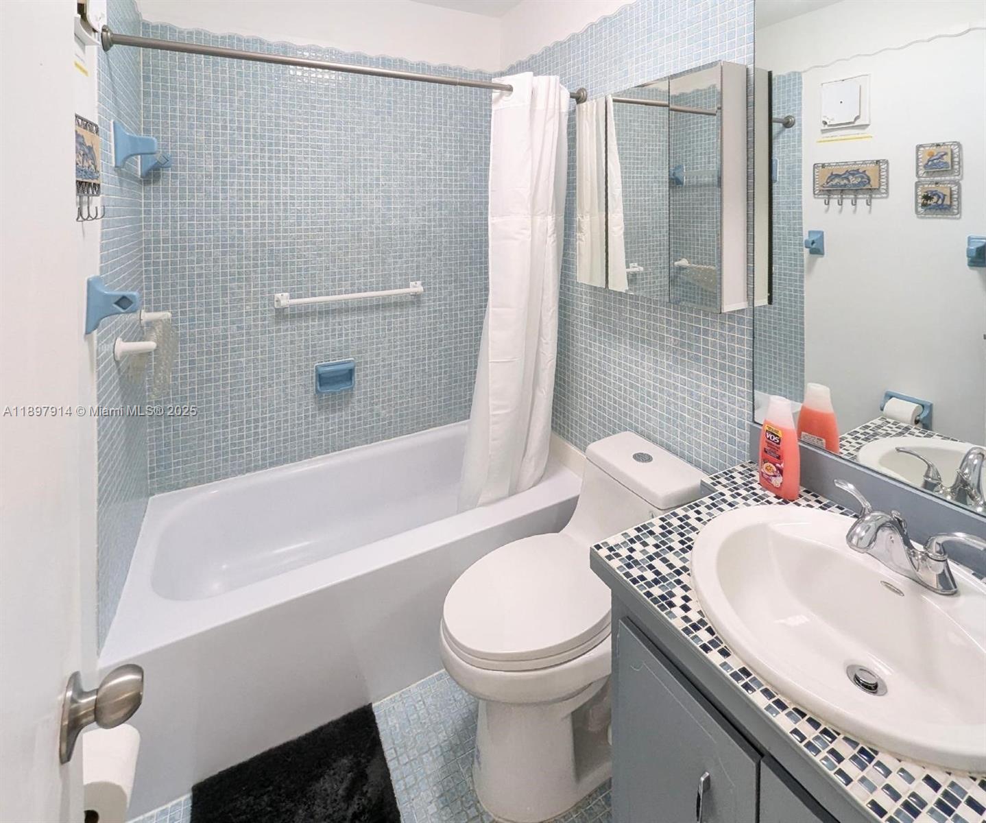 LE CARTIER CONDO - Residential