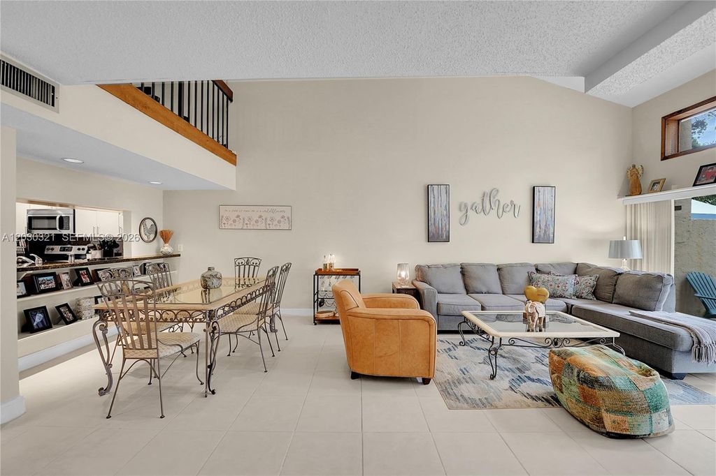 Photo of 1400 NW 9th Ave #C-18, Boca Raton, FL 33486 (MLS # A12030321)