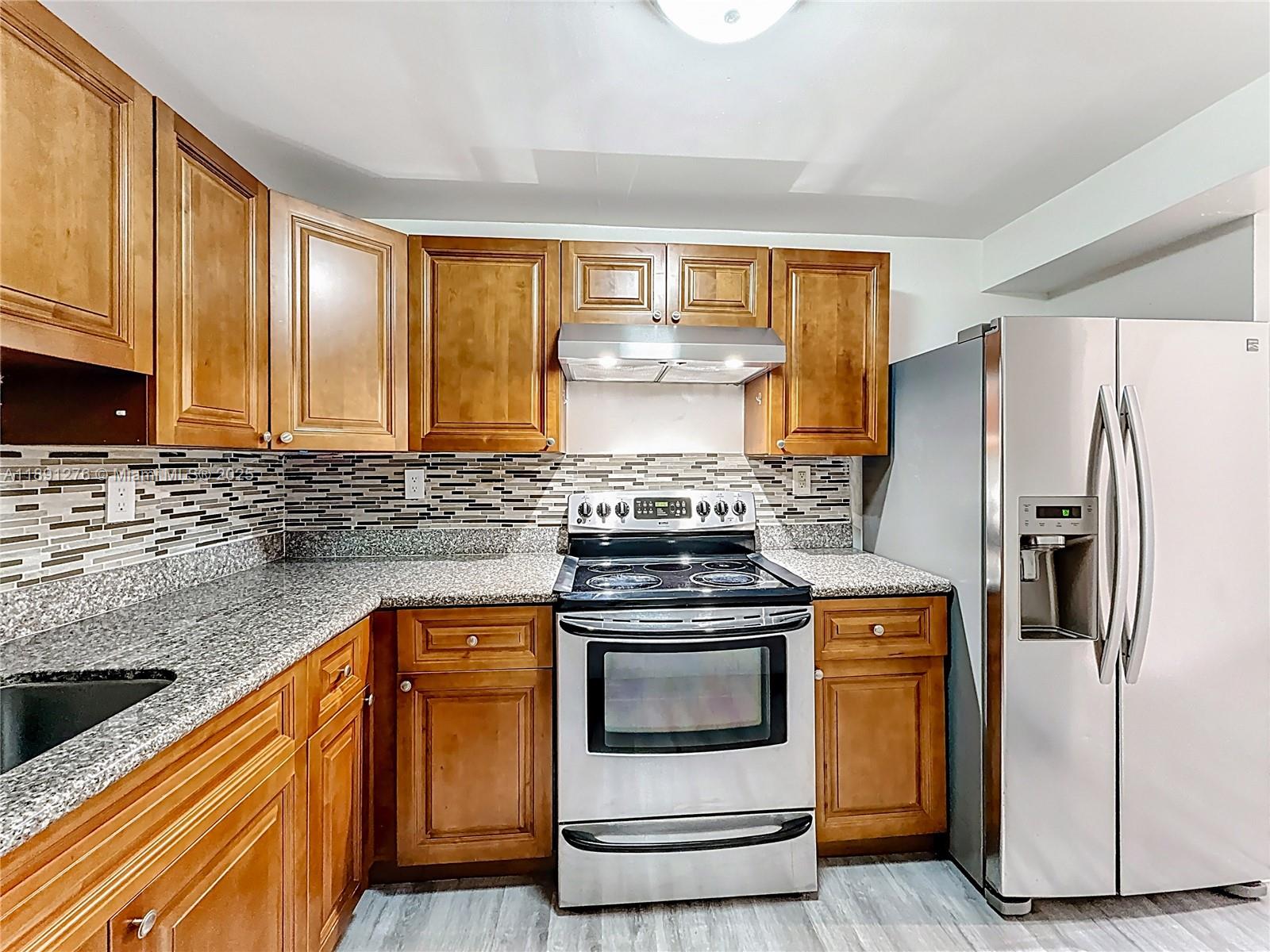 THREE HORIZONS EAST CONDO - Residential