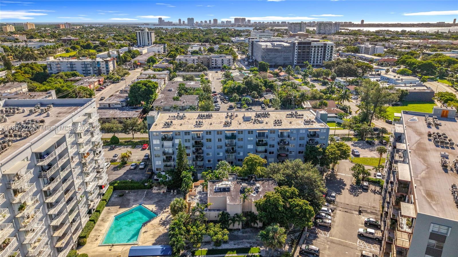 THREE HORIZONS EAST CONDO - Residential