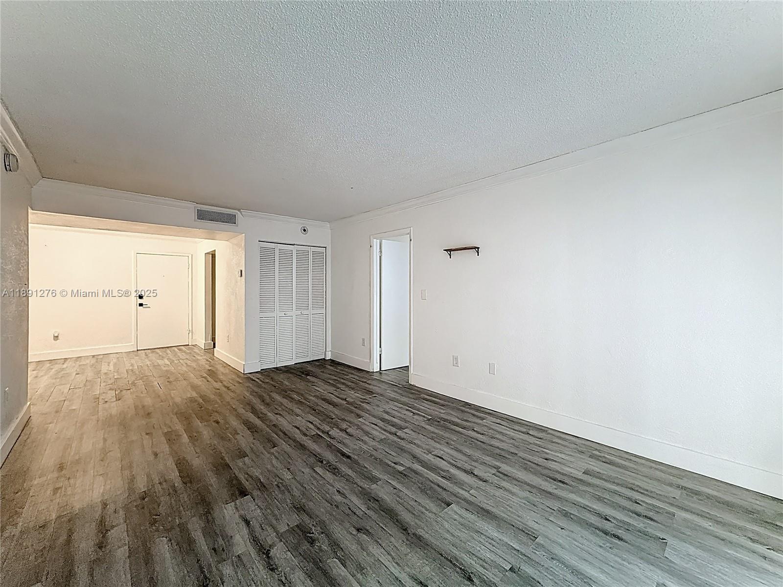THREE HORIZONS EAST CONDO - Residential