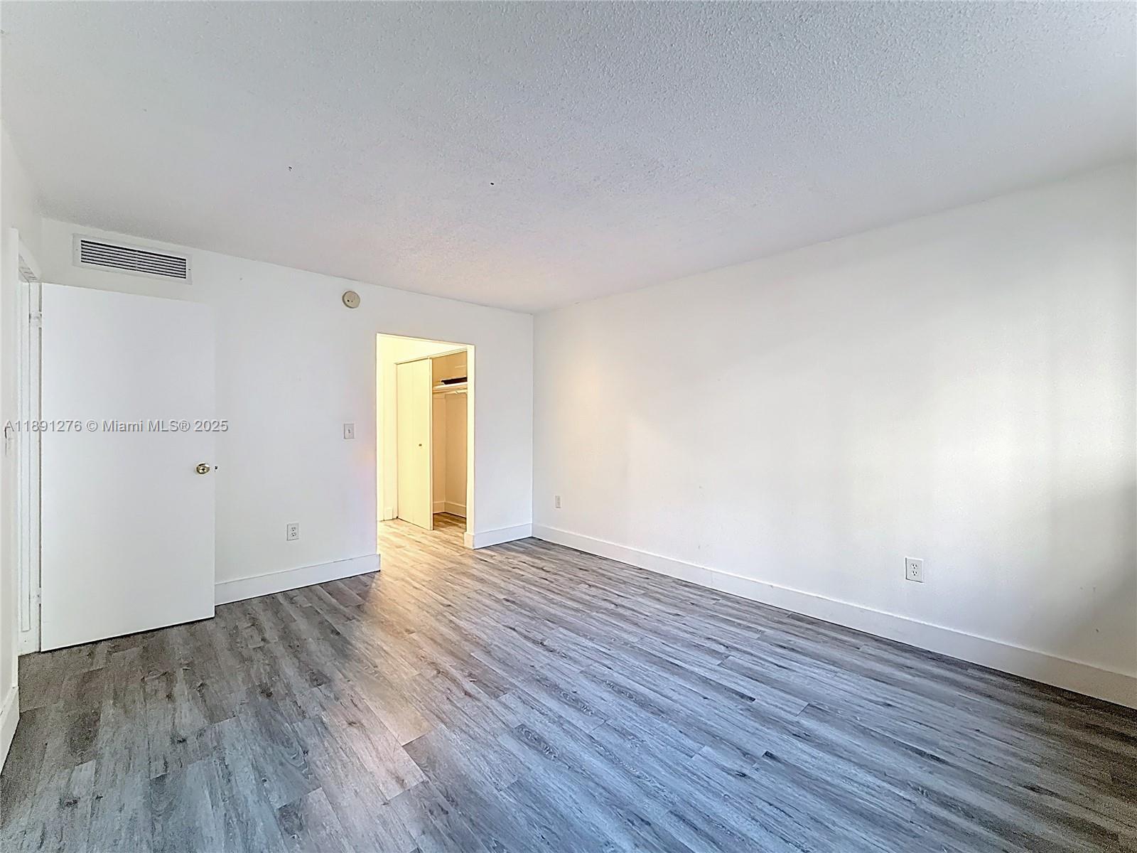 THREE HORIZONS EAST CONDO - Residential