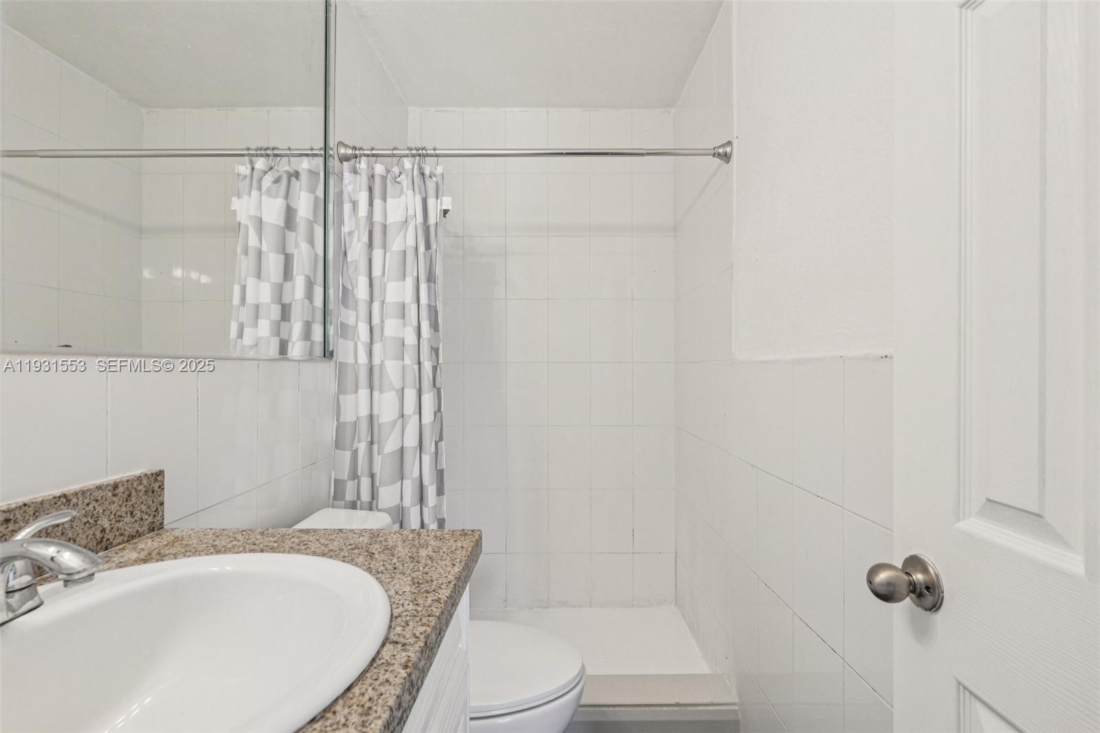 SUNSET PALMS WEST CONDO - Residential