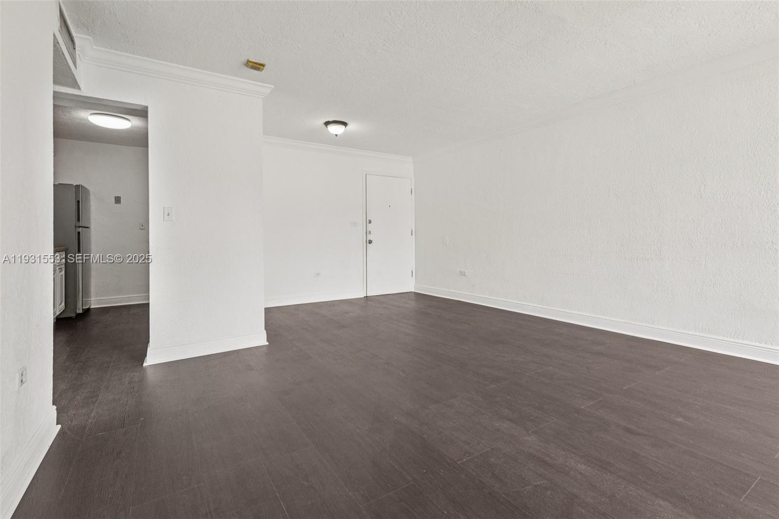 SUNSET PALMS WEST CONDO - Residential