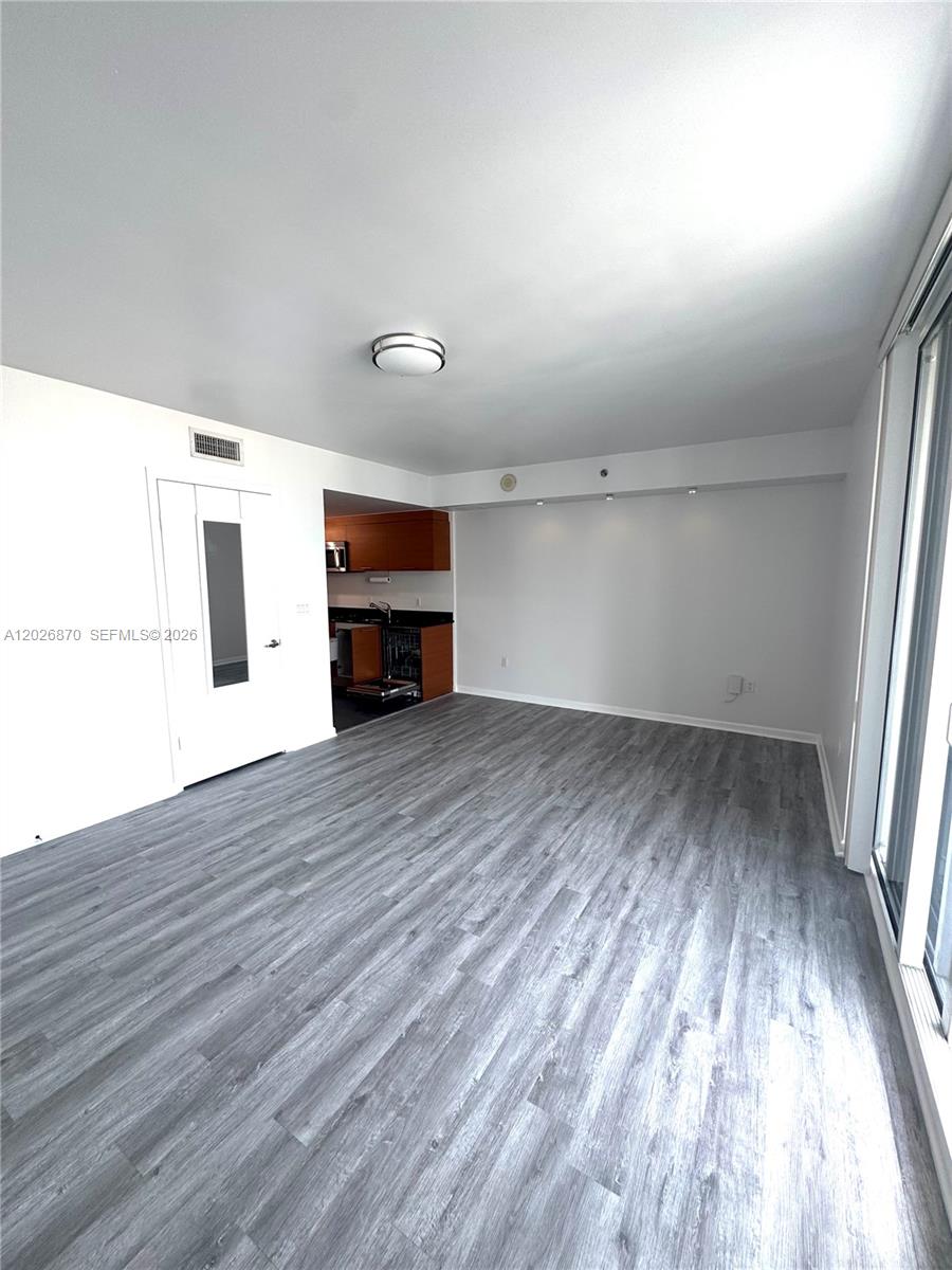 50 Biscayne Blvd 3303