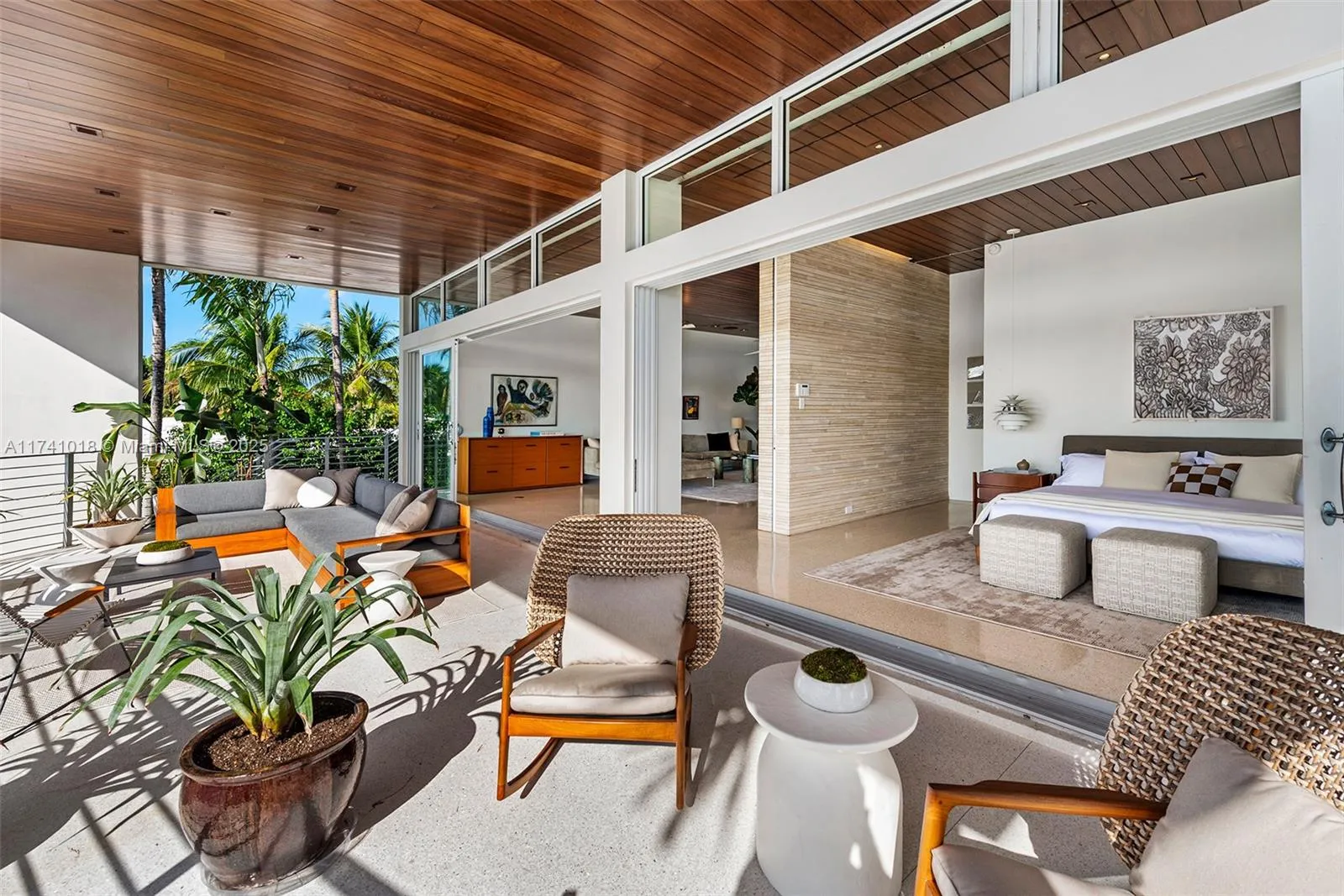 Miami Beach, Florida 33139, United States, 5 Bedrooms Bedrooms, ,6 BathroomsBathrooms,Residential,Active,6613