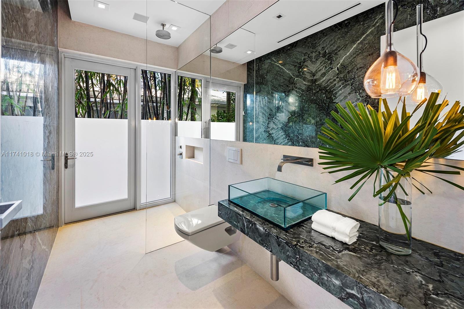 DI LIDO ISLAND - Residential