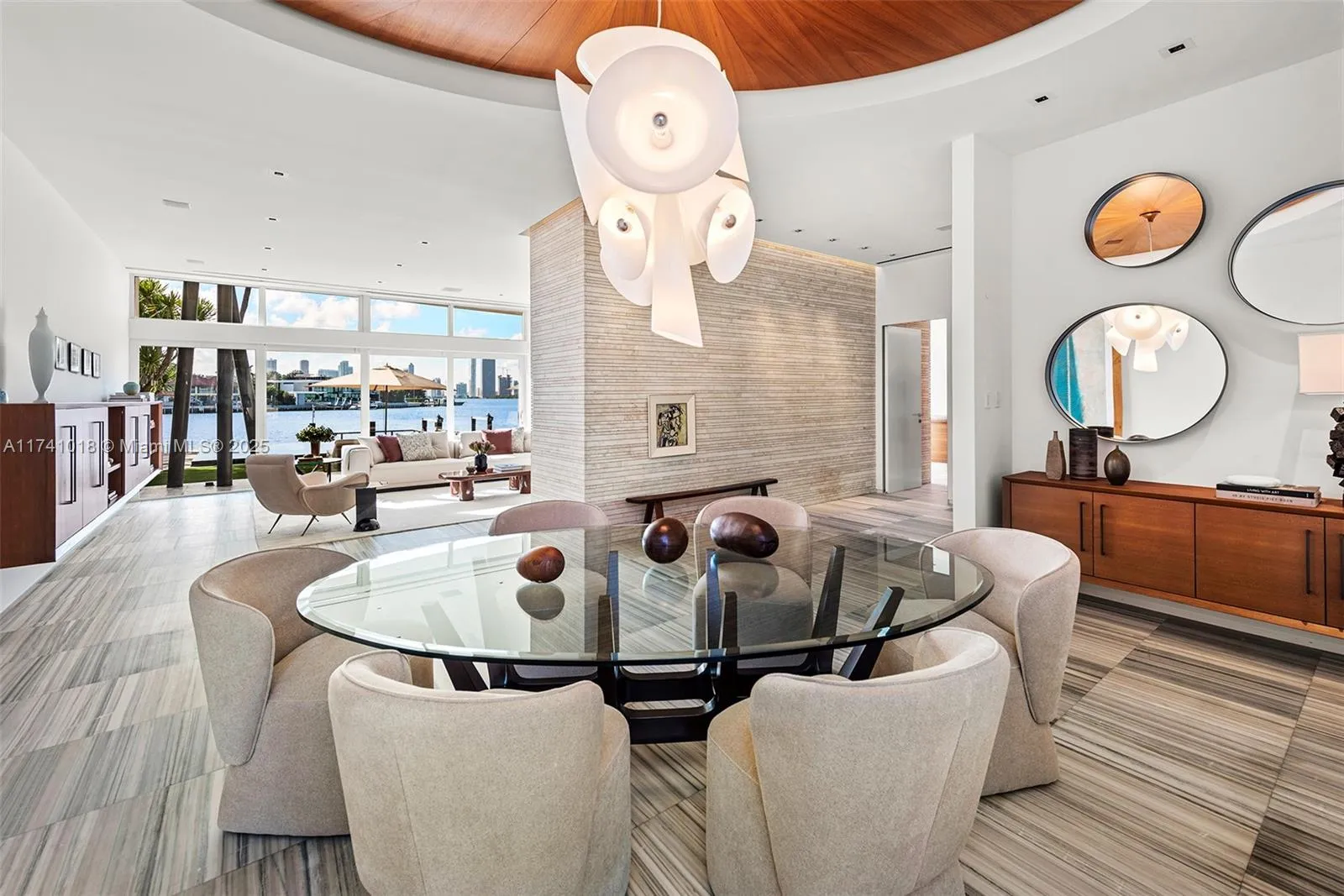 Miami Beach, Florida 33139, United States, 5 Bedrooms Bedrooms, ,6 BathroomsBathrooms,Residential,Active,6613