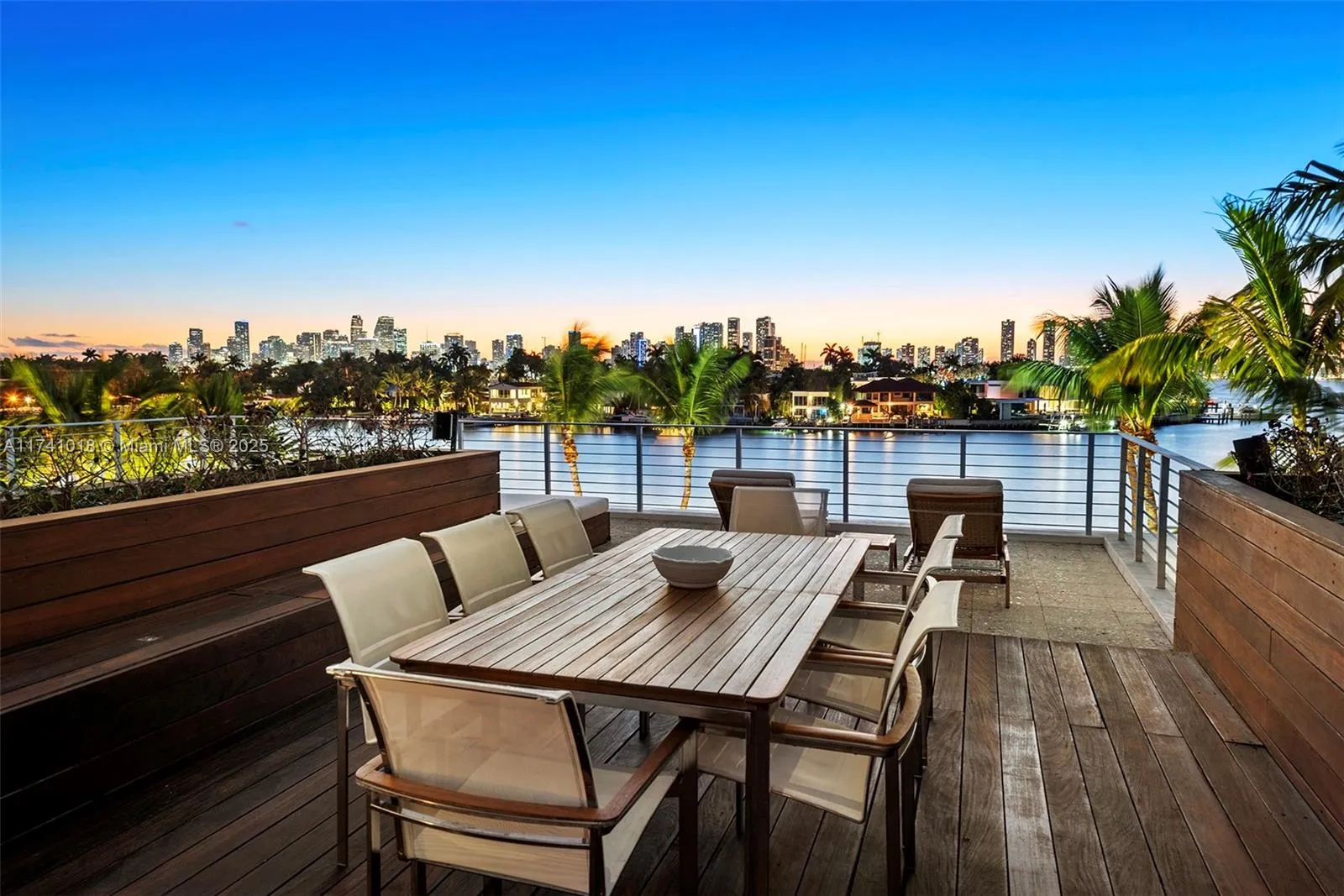 Miami Beach, Florida 33139, United States, 5 Bedrooms Bedrooms, ,6 BathroomsBathrooms,Residential,Active,6613