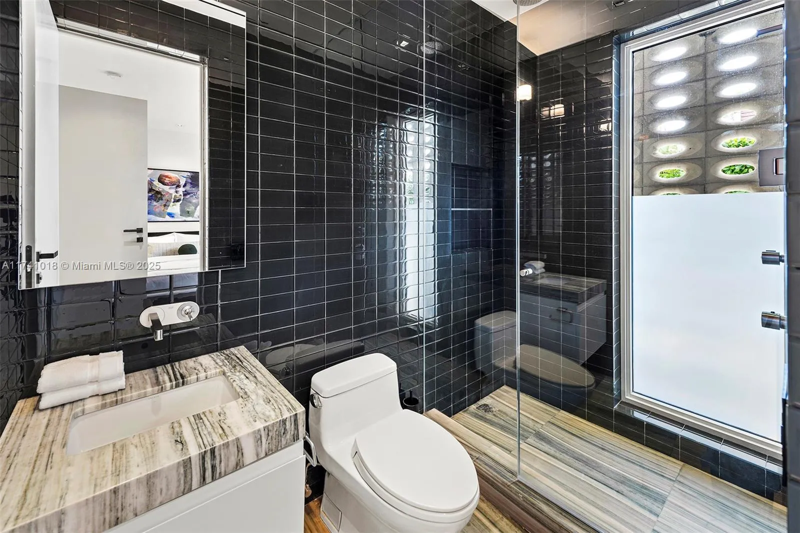 Miami Beach, Florida 33139, United States, 5 Bedrooms Bedrooms, ,6 BathroomsBathrooms,Residential,Active,6613