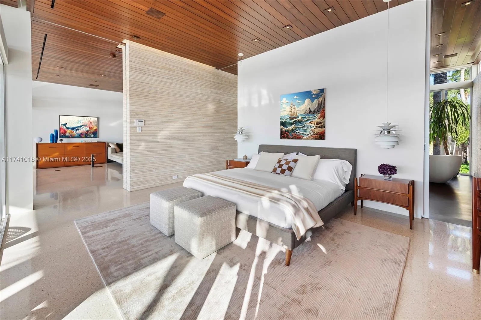 Miami Beach, Florida 33139, United States, 5 Bedrooms Bedrooms, ,6 BathroomsBathrooms,Residential,Active,6613