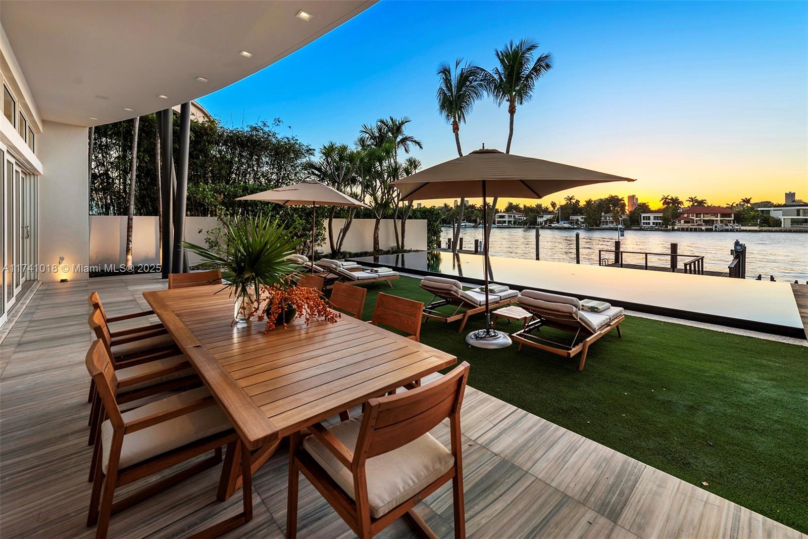 DI LIDO ISLAND - Residential
