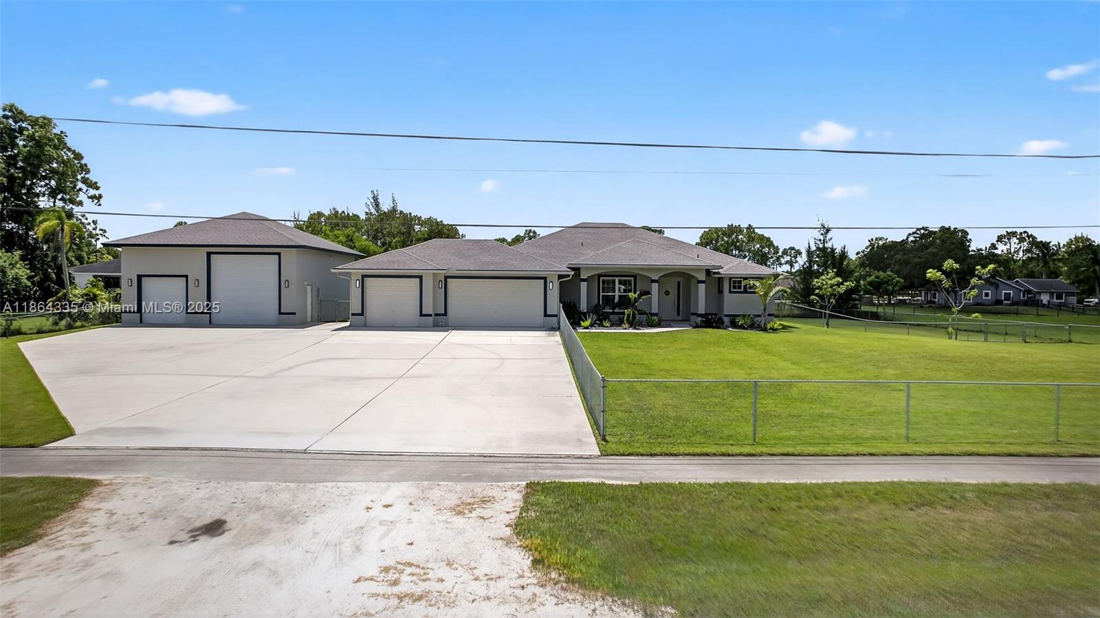 The Acreage - Residential