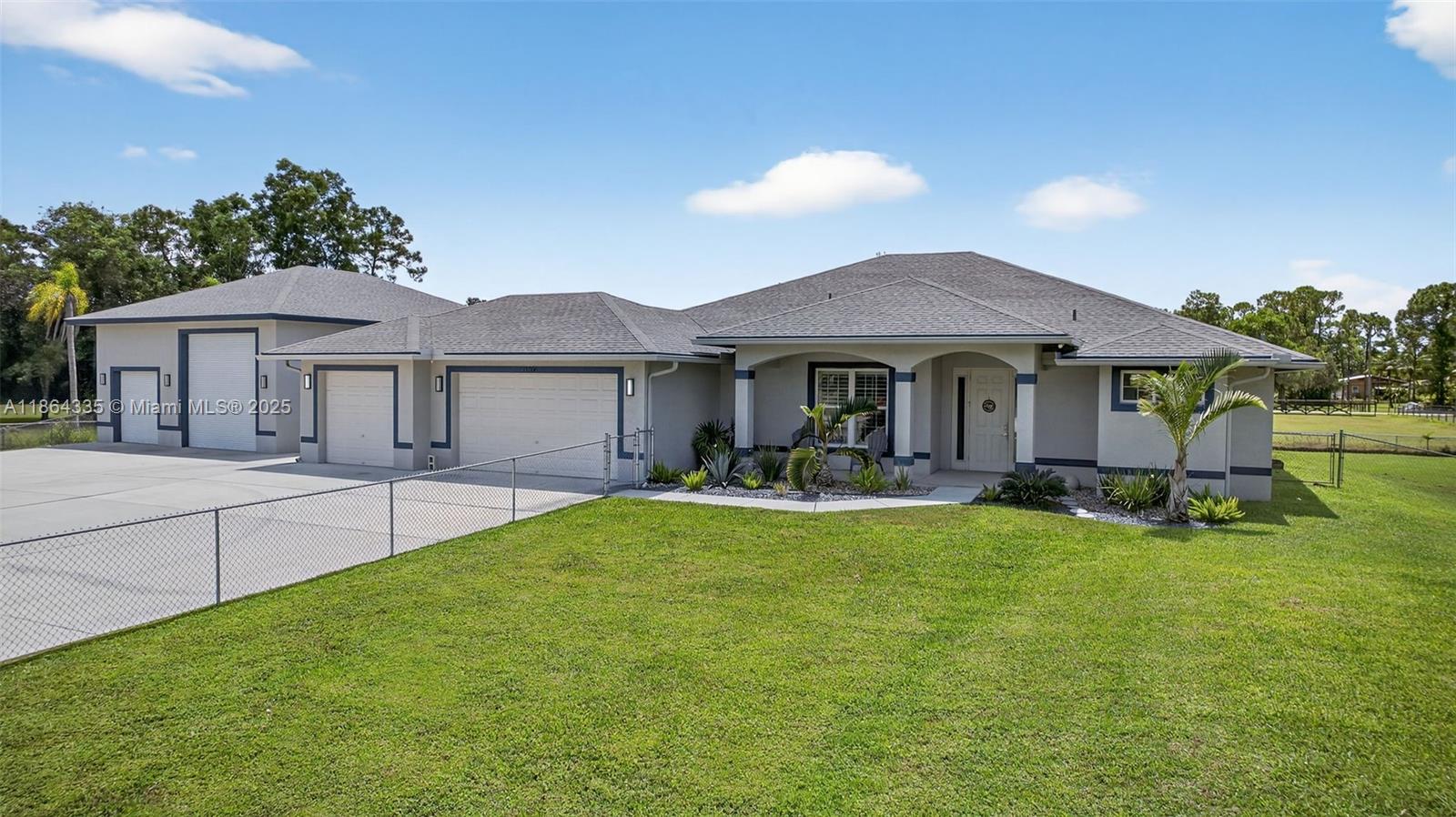 The Acreage - Residential
