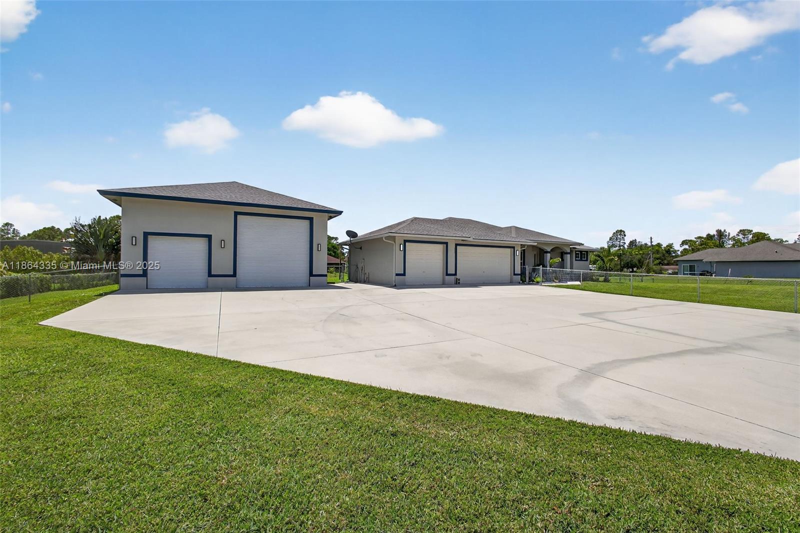 The Acreage - Residential