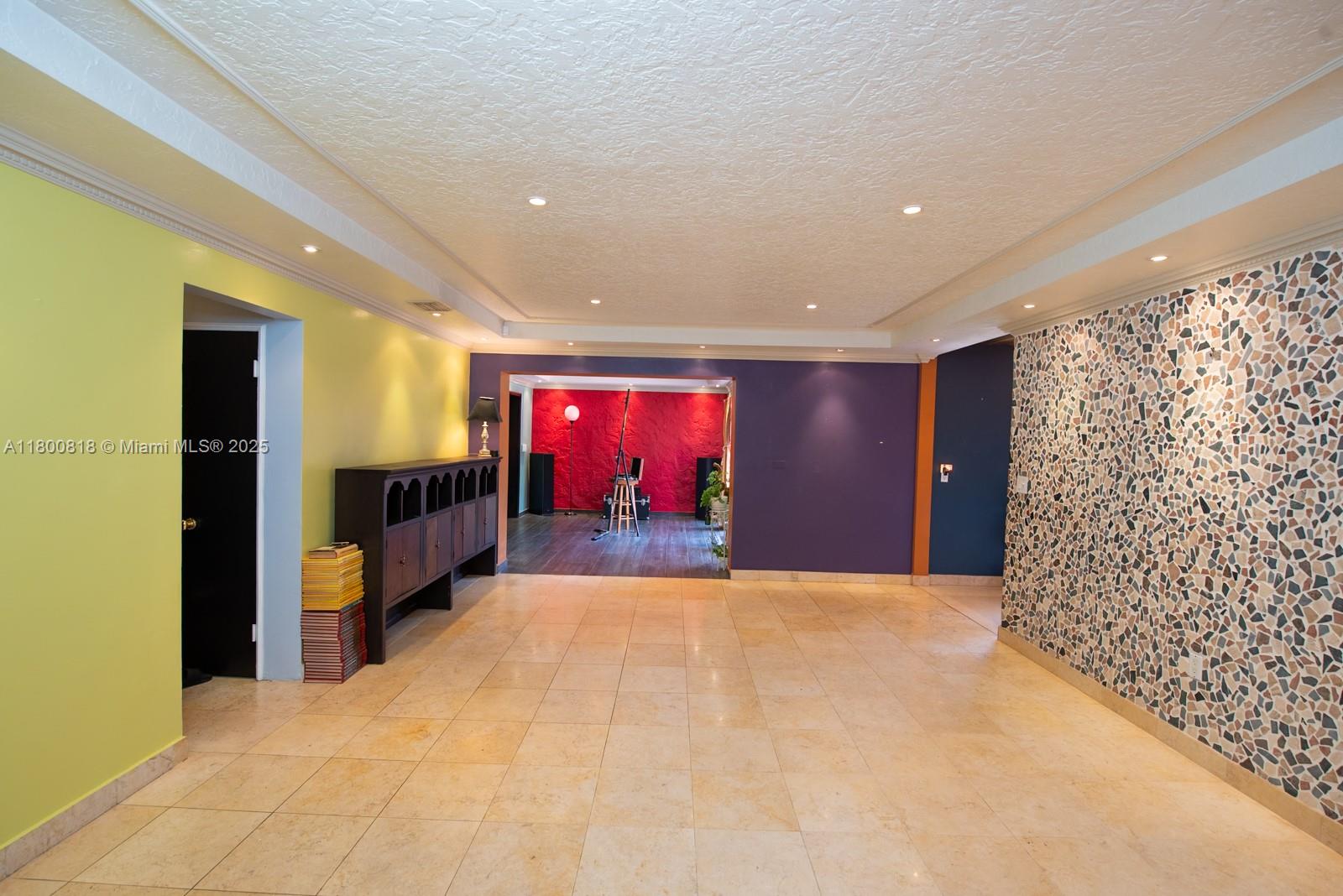 PANULETA GARDENS - Residential