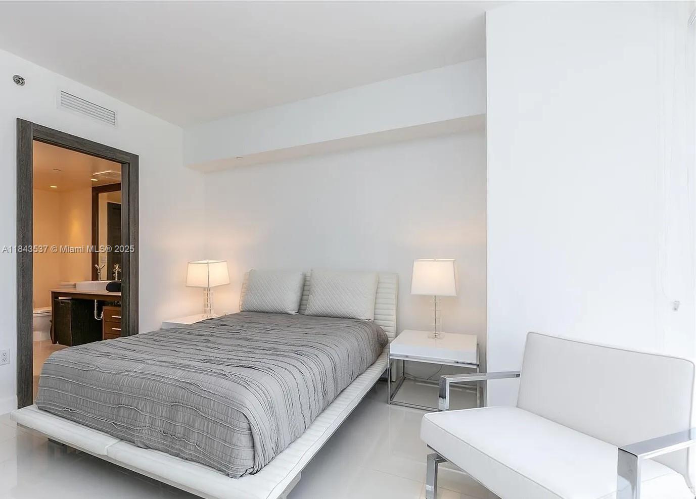 ICON BRICKELL NO TWO CONDO - Residential