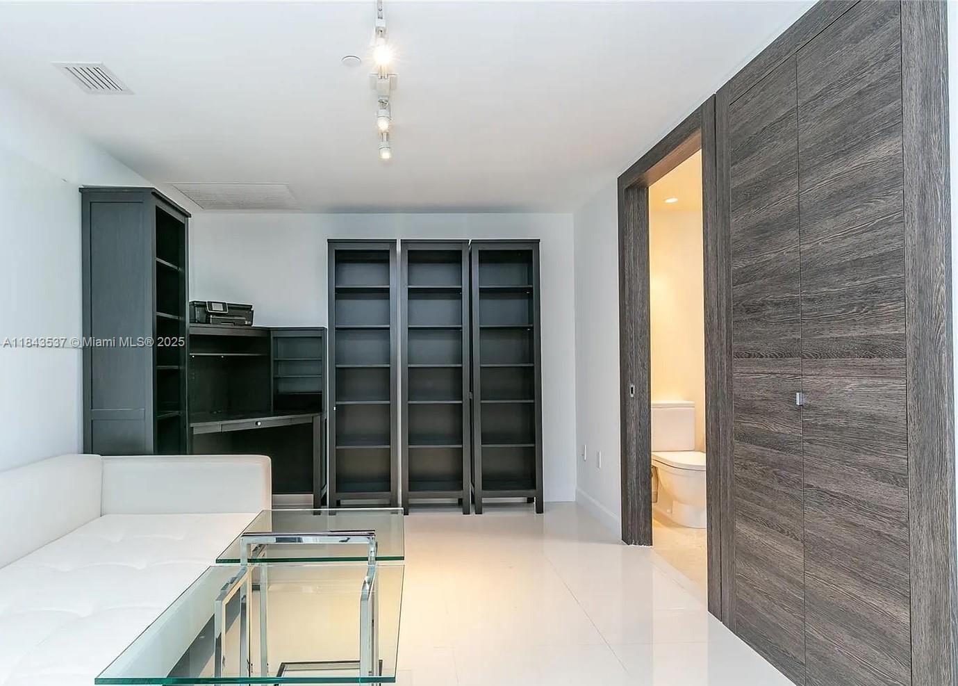 ICON BRICKELL NO TWO CONDO - Residential