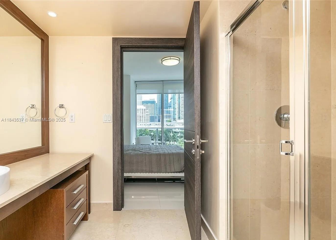 ICON BRICKELL NO TWO CONDO - Residential