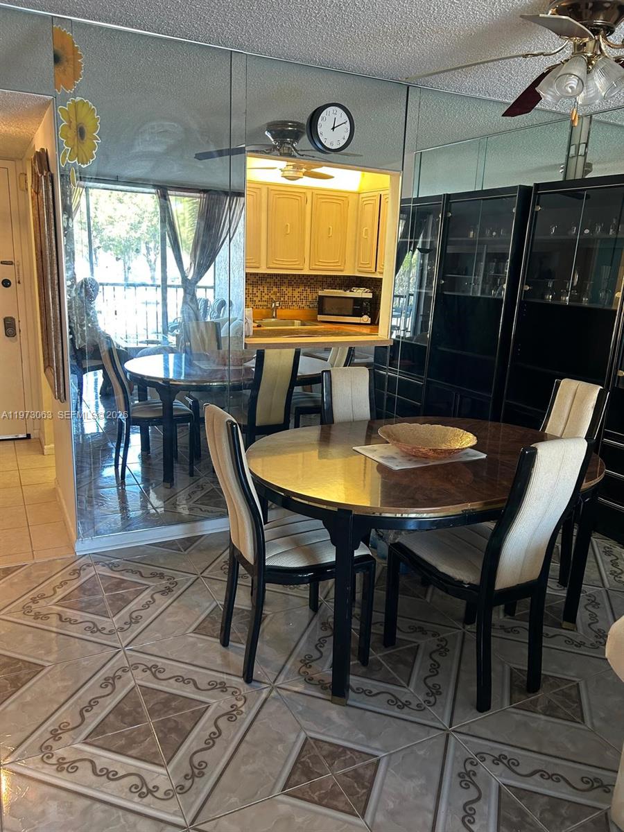 CONDOMINIUM 1 OF ENVIRON - Residential