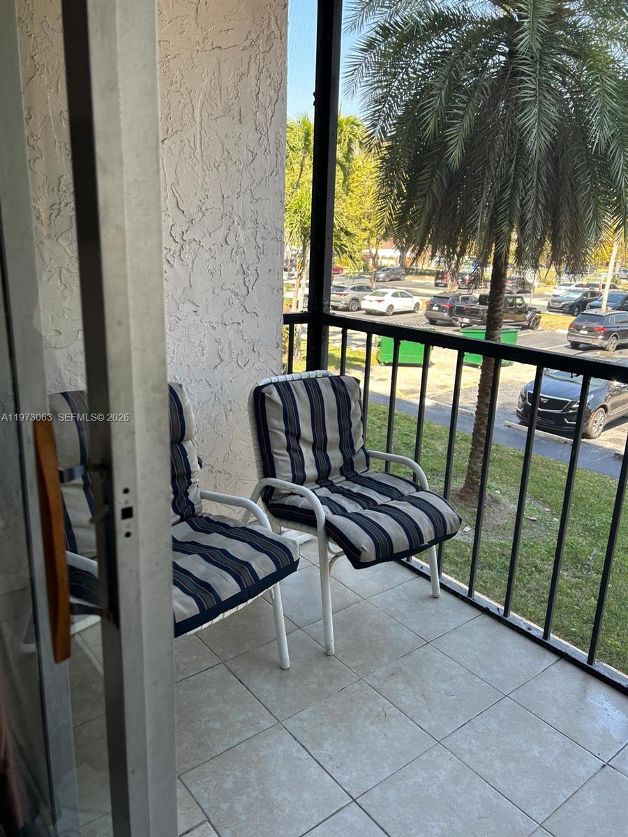 CONDOMINIUM 1 OF ENVIRON - Residential