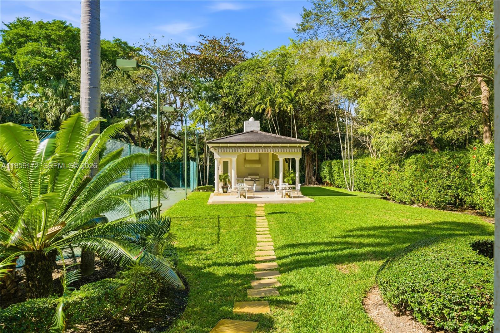 W T HARDEES SUB - Residential