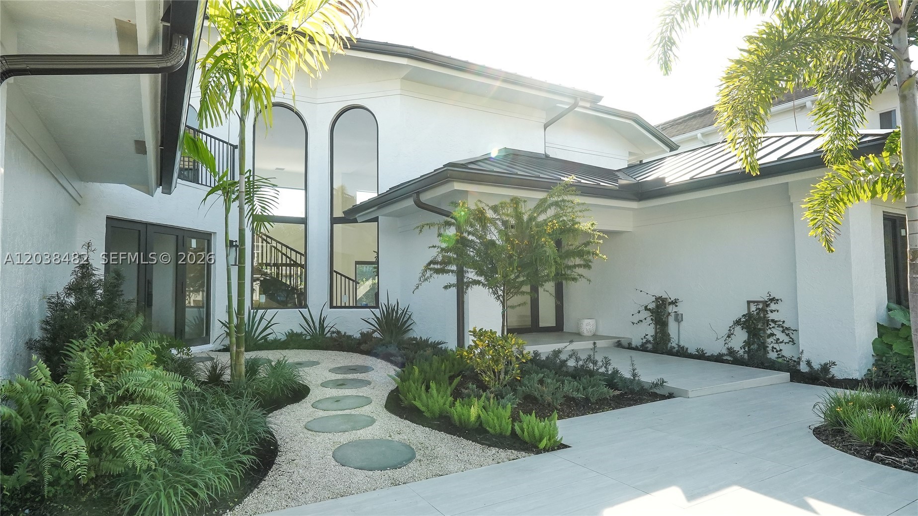 7190 Valencia Dr