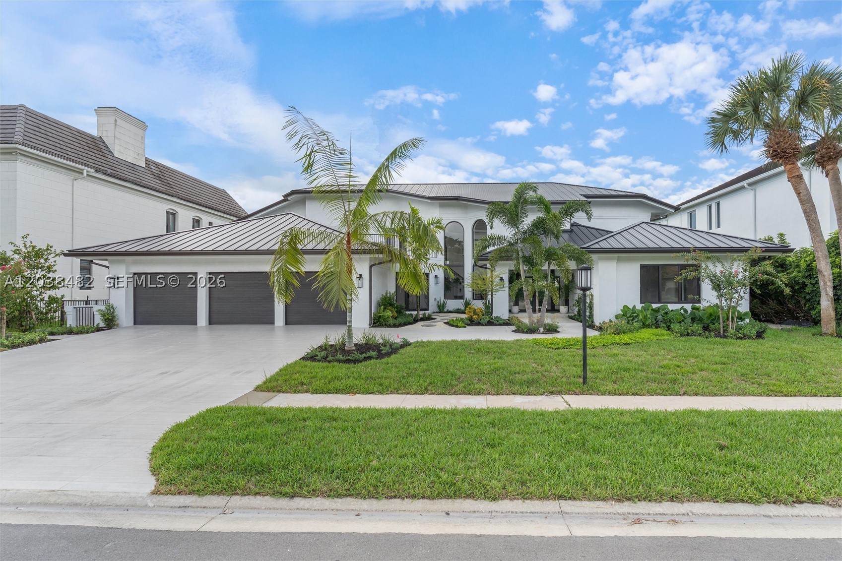 7190 Valencia Dr