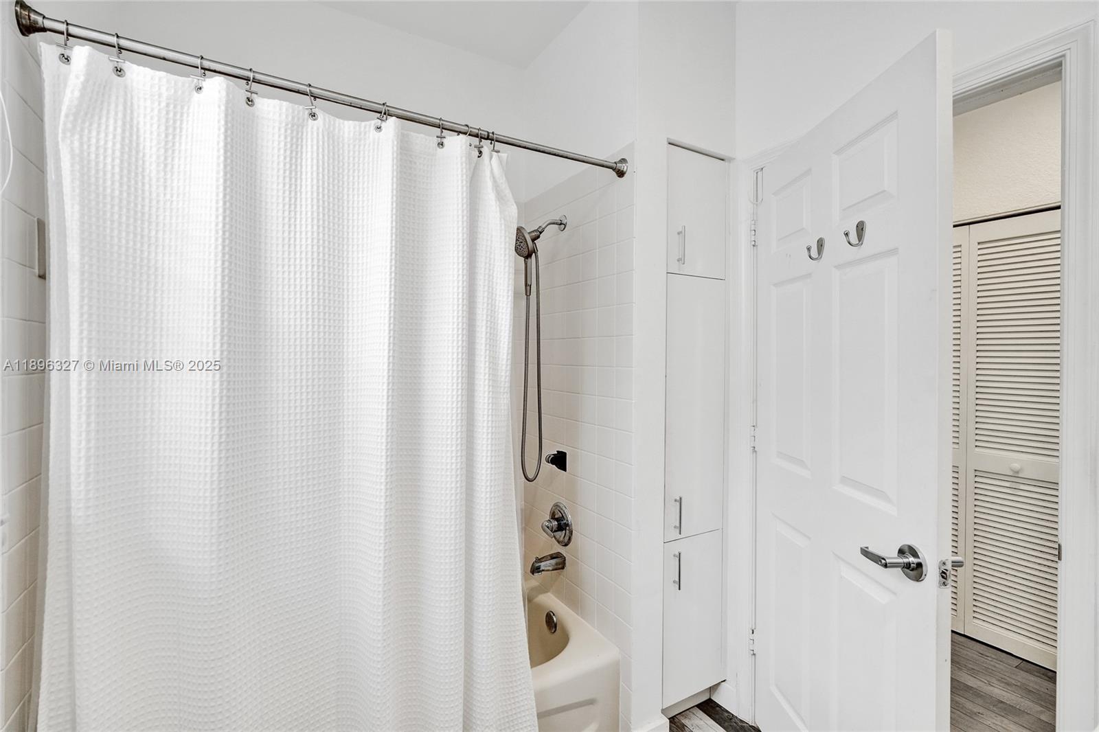 SECTOR 2- PARCELS 21B 22 - Residential Lease