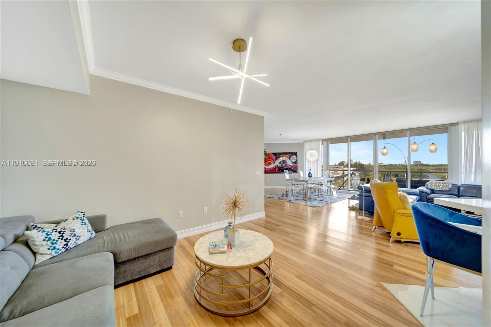 RENAISSANCE ON THE OCEAN - Residential